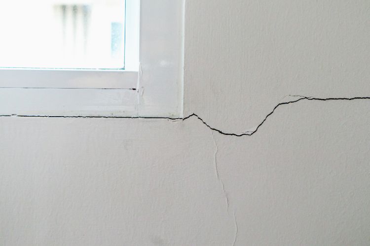 Cracks In wall